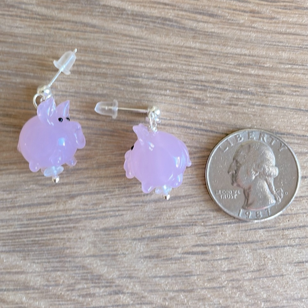 HAND CRAFTED PINK PIGLET EARRINGS Glass Pink Sterling Silver Posts Whimsical - Picture 4 of 12